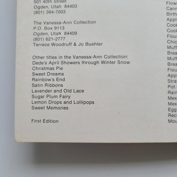 5/$12 Cross Stitch Booklet Buttermilk Biscuits Country Farmhouse 1981 - Picture 4 of 6